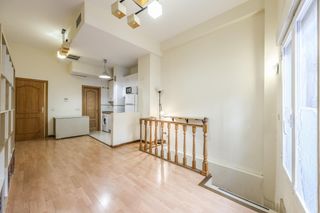 Piso  Calle barbieri. Exclusivo dúplex en planta baja en pleno corazón de chueca