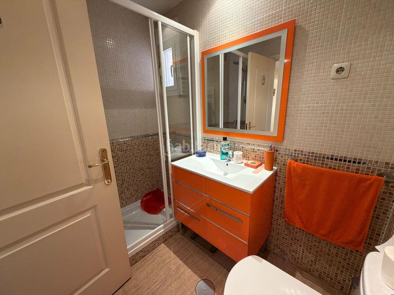 Foto c766ffbf-3a4b-4b2a-9112-981a9ec18964. Pis amb calefacció aparcament a Rosas - Musas Madrid