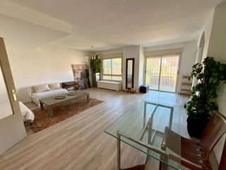 Towny house in Casco Histórico. Chalet pareado reformado en rivasvaciamadrid