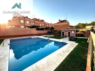 Location Maison jumelée  Calle calle francisco merino ramírez. Fantástico chalet adosado en alquiler en benajarafe, málaga
