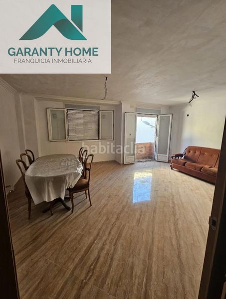 Foto 77ec1f10-5bf6-4e9d-a9cd-9f2c329fa270. Casa amb aparcament a Jamilena