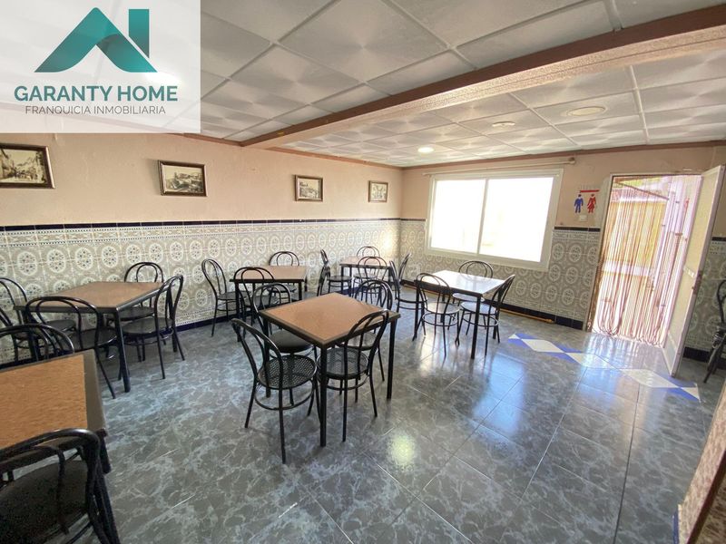 Foto ec48de41-2a47-456f-8c77-1e165ad31753. Casa a Martos