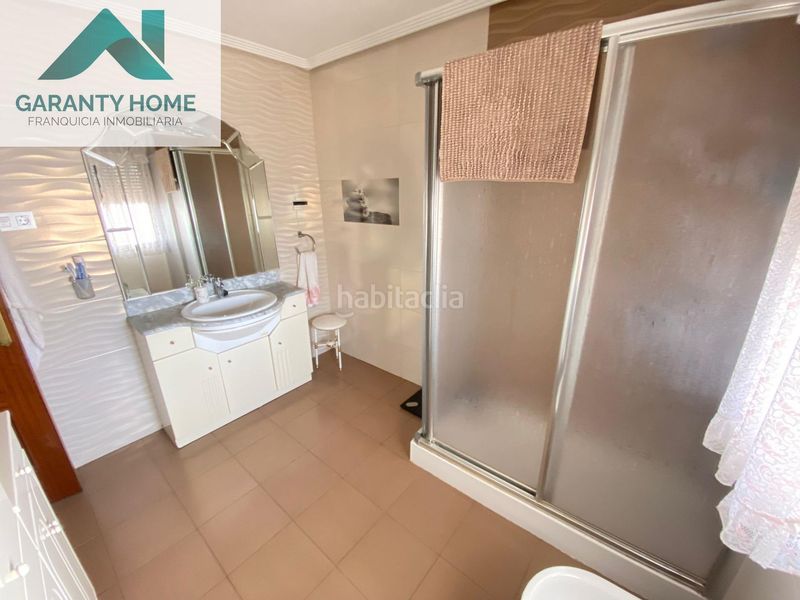 Foto fb40160e-46eb-4f23-8f3b-503eeadd1e5e. Casa a Martos