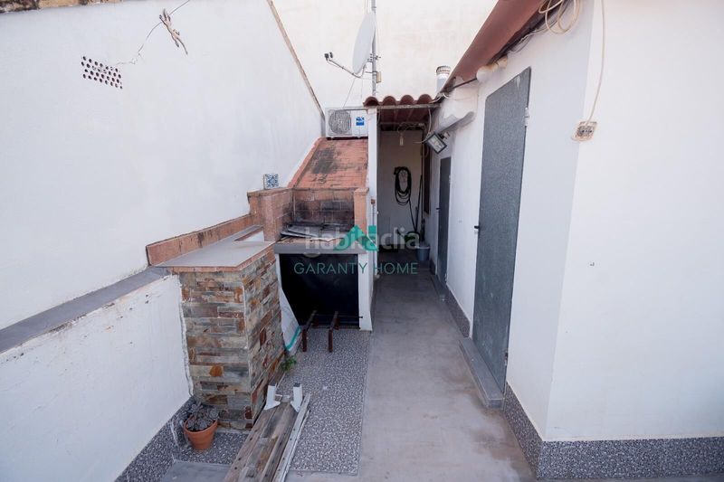 Foto d8881f65-1dc3-4aad-859d-5a9c6313e4be. Casa amb calefacció a Centro-El Castillo Sagunt