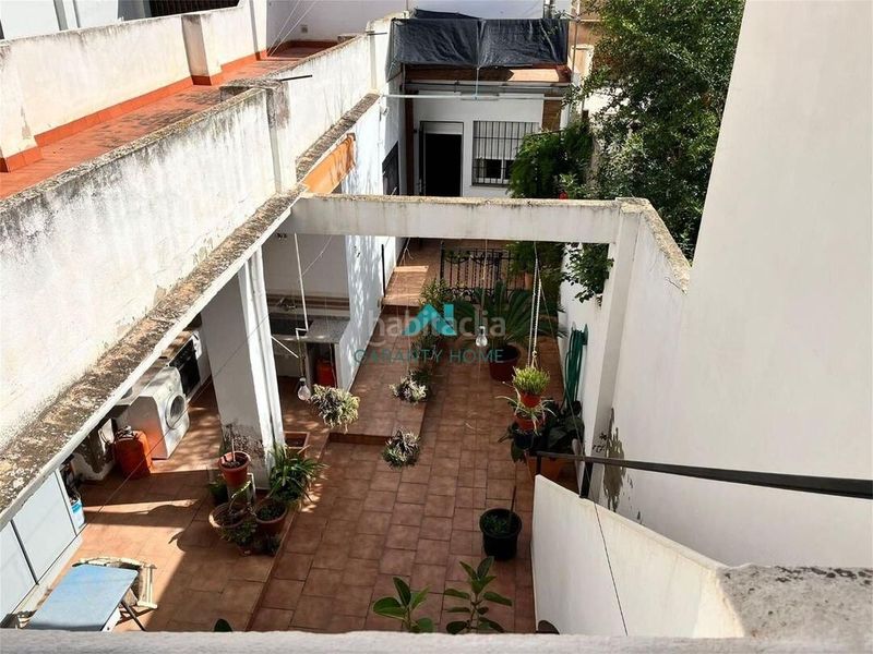 Foto 79f00c7c-3dc3-430a-940d-429ec59621f4. Casa amb aparcament a Benifaraig Valencia