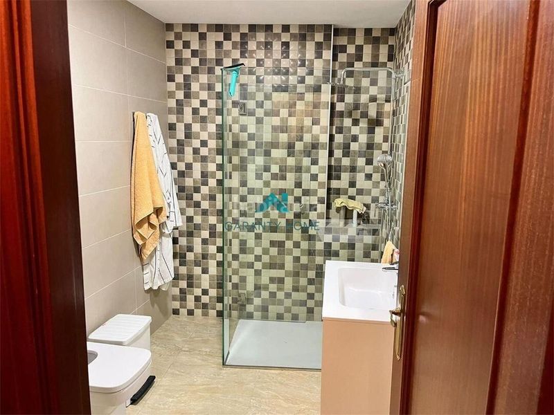 Foto da438fa6-57c4-415f-875b-f52e44eb5b92. Casa amb aparcament a Benifaraig Valencia