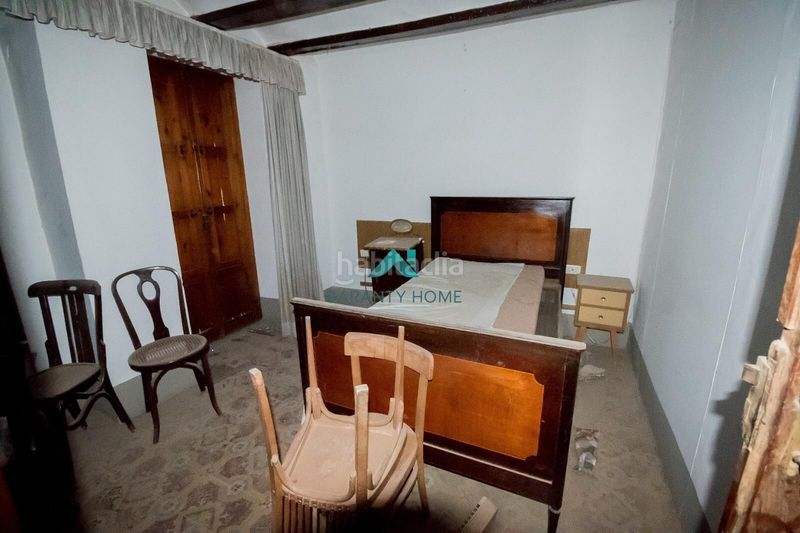 Foto f3f2387d-d057-4c21-ae7e-5533d9a4015e. Casa a Antiga Moreira Sagunt