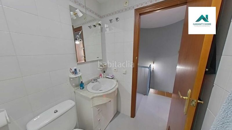 Foto d6d26204-fee0-4d1b-bf58-42170382c443. Casa adosada vive o invierte en la playa míralo ya con tour virtual en El Portil