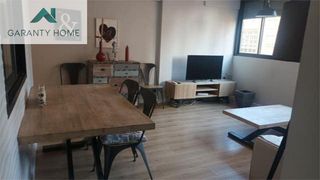 Etagenwohnung in Parque Ayala - Jardín de la Abadía - Huelín