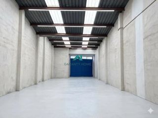 Nave industrial en Avenida Alemania-Italia. Nave industrial en venta en vilareal  590 m2 con gran potencial