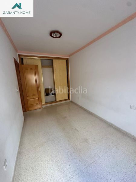 Foto e76910db-fb16-47a7-9f94-1d0dd7dd5656. Edificio in Centro Torre del Mar