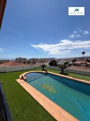 Chalet in Cotomar. Chalet en venta en calle geranio, rincon de la victoria