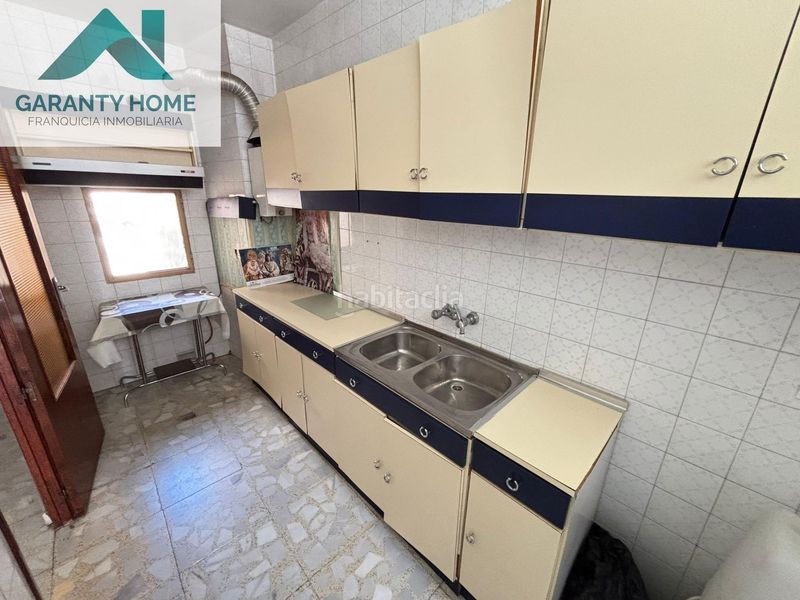 Foto 5903b72d-f2fb-4b44-a498-798480f05f90. Casa amb aparcament a Torredelcampo