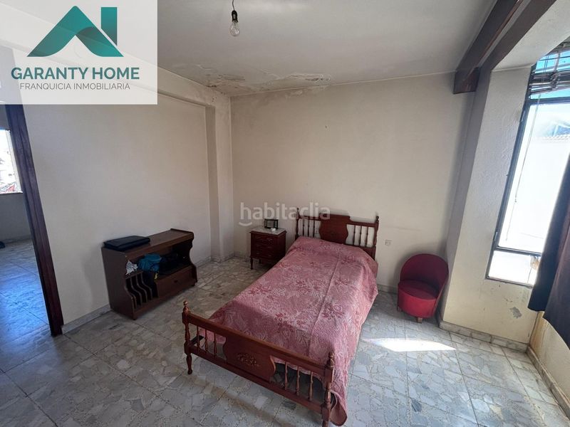Foto 740f5150-1add-4a85-91d2-cc8cb9497c69. Casa amb aparcament a Torredelcampo