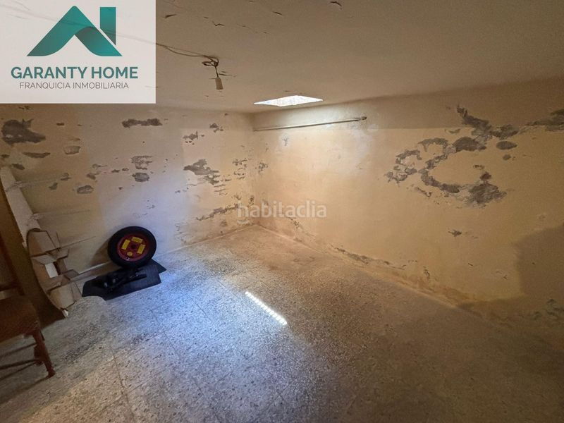 Foto 911a9608-f02e-4e98-8f1d-8880a142ad9c. Casa amb aparcament a Torredelcampo
