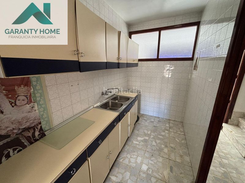 Foto be649b40-da34-45d4-9c9d-bad640629930. Casa amb aparcament a Torredelcampo