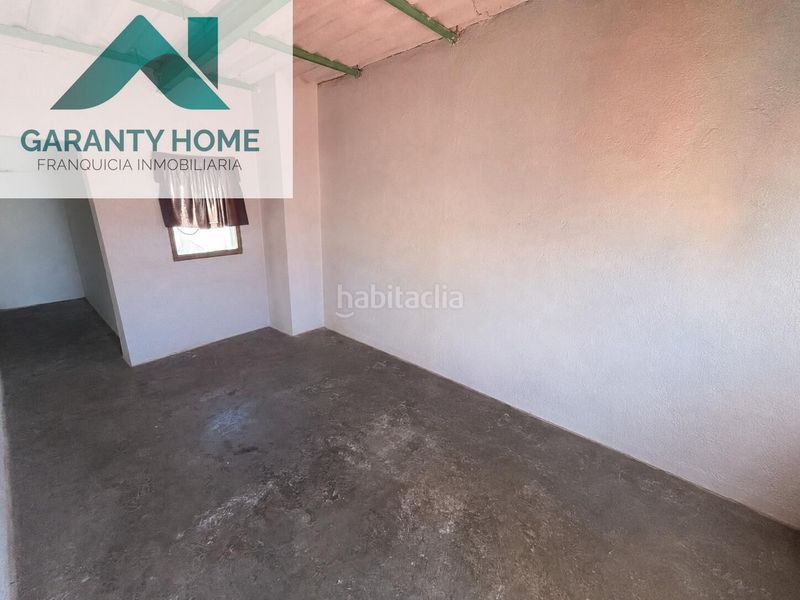 Foto f820e6a0-6d5c-4874-bc6a-3e57d40d6f4c. Casa amb aparcament a Torredelcampo
