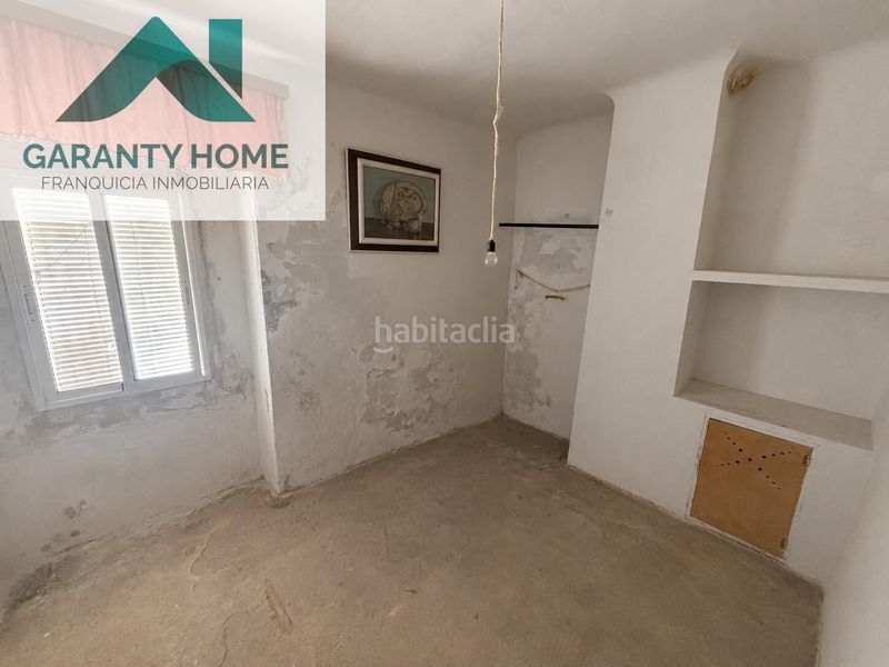 Foto 3e030499-8333-4f28-a474-d05db53ed0e1. Casa amb aparcament a Torredelcampo
