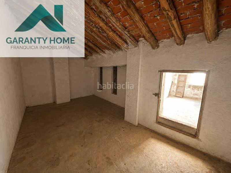 Foto 73809ddb-7ba1-4996-b7b3-e6f236574ab1. Casa amb aparcament a Torredelcampo