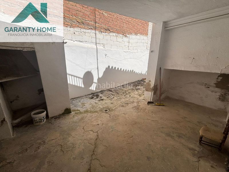Foto 7a8eab1f-62f0-4bfe-88e0-b324b98820fe. Casa amb aparcament a Torredelcampo