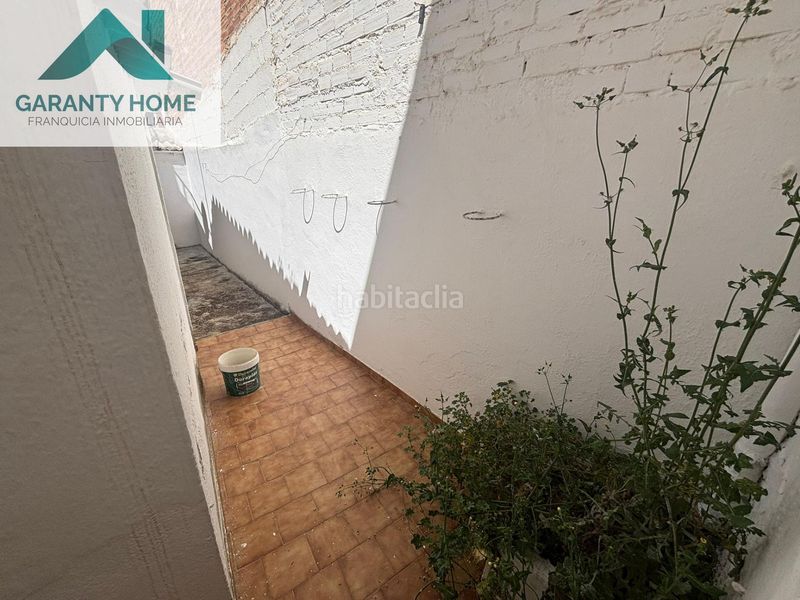 Foto a353fc1c-fd7b-4c2b-980a-d78498b07008. Casa amb aparcament a Torredelcampo