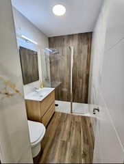 Appartamento in Parque Roma-Coronas. Local tipo estudio reformado en san fernando de henares  uso des