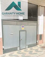 Aparcament cotxe a Martos