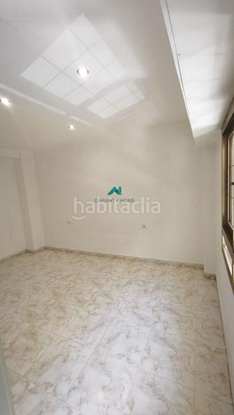 Foto dc84ea10-3790-4db0-889e-2c3e4ed901e5. Pis a Ciutat Jardí Valencia