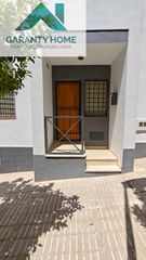 Casa in Fuensanta de Martos. Casa en fuensanta de martos con patio y terraza