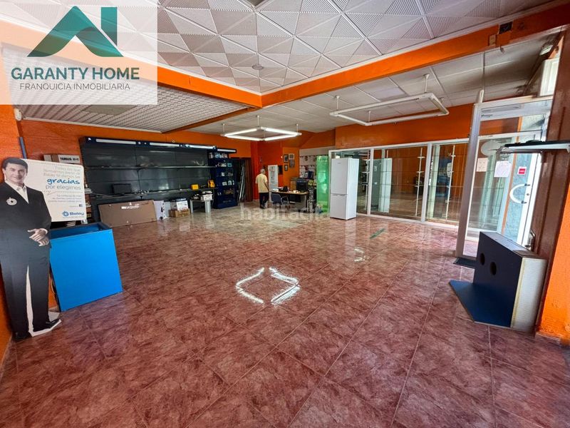 Foto f5d0a674-4e17-441d-b6d4-0f8b8e9b9d1d. Local comercial a Martos