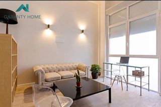 Apartament a Portazgo. Excelente oportunidad piso reformado, luminoso y con gran potenc