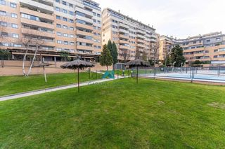 Appartement à Parque Oeste-Fuente Cisneros. Espectacular piso a la venta, recien reformado