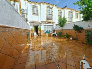 Casa aparellada a Parque Atlántico - Ronda este
