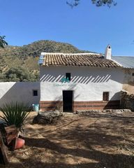 Mas à Fuensanta de Martos. Cortijo en los llanillos con finca de olivos y vistas panorámica