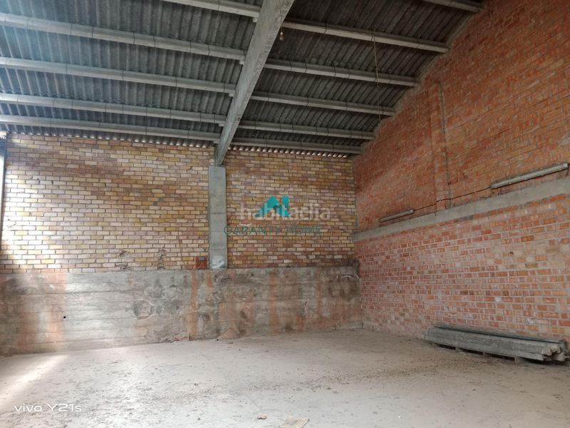 Foto 313d23b7-8a81-435e-a561-ae50335d18b0. Local comercial a Tremp
