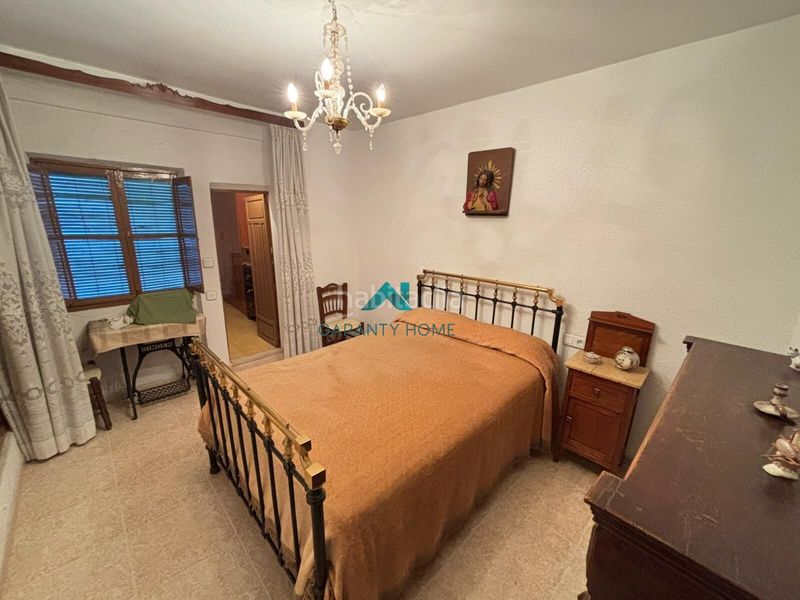 Foto a4b8b3f9-1f56-44c9-90b0-b9bae59fa408. Haus in Torredonjimeno