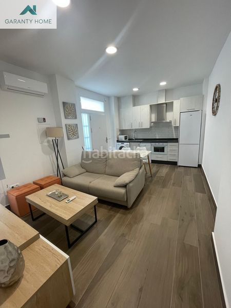 Foto f7a80caa-56d0-4839-895a-21d8be020f01. Piso  en venta en plaza la laguna , La Cala del Moral en Rincón de la Victoria