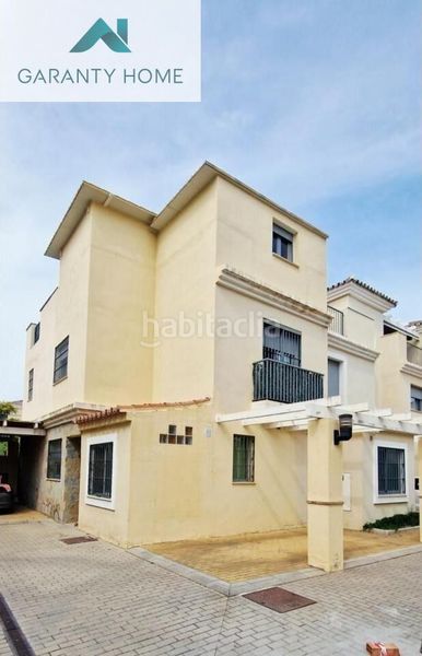 Foto be249ff9-7d61-42b1-b0f8-95fa09efc2d1. Casa adossada amb calefacció aparcament a Churriana - El Pizarrillo - La Noria - Guadalsol Málaga
