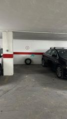 Car parking in San Ildefonso - Catedral. Plaza de garaje en zona alcantarilla con trastero
