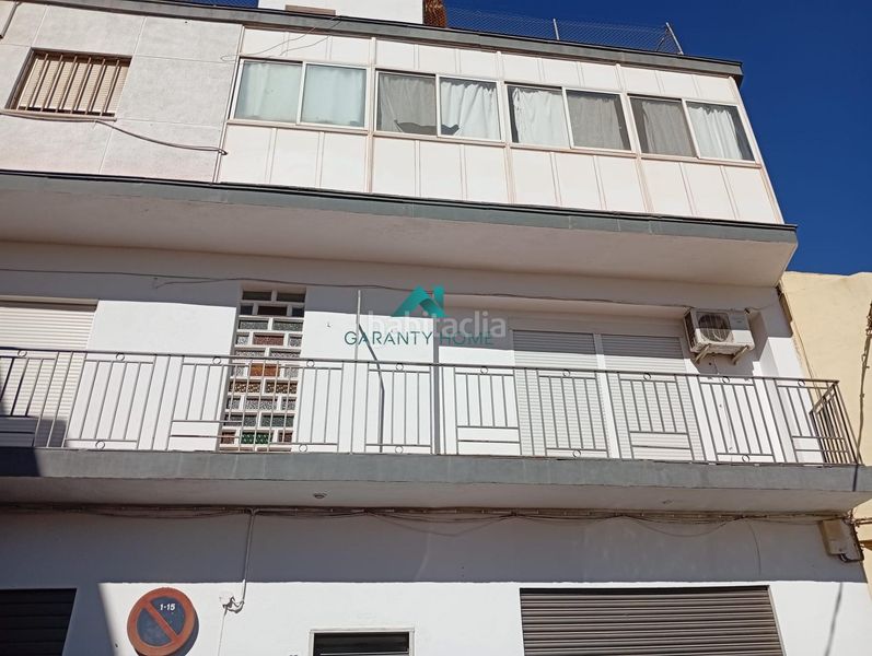 Foto 5b2c19a7-c517-44e7-9a43-1e72adc12b7a. Pis amb aparcament a Ejido centro Ejido (El)