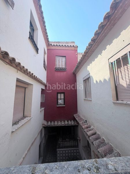 Foto c459ecf0-ae7e-463d-beb7-f7c31faf5ba1. Edificio  de uso mixto en Casco Histórico en Toledo