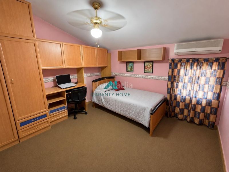 Foto d7ebe0ad-bed6-4486-9508-38936b4a3fd9. Casa a Martos