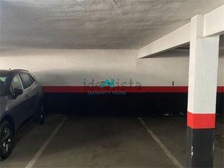 Aparcament cotxe a Centro