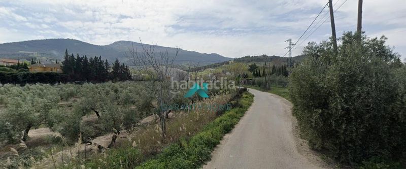 Foto 40465ab5-f0be-4c19-8803-0deae593cad2. Finca rústica a Valdeastillas - Fuentezuelas Jaén