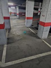 Aparcament cotxe a Casco Antiguo