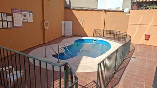Pis a Torredonjimeno. Piso en torredonjimeno con piscina comunitaria