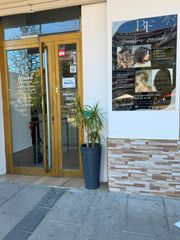 Trapasso Locale commerciale in Parque Lisboa-La Paz. Transpaso  gran  oportunidad  peluqueria
