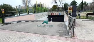 Aparcament cotxe a Prado de Santo Domingo