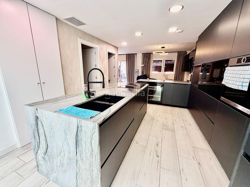 Foto 0c5cca7c-ab86-4a64-a7f8-8fc2a8542c10. Casa adosada chalet adosado de diseño con piscina climatizada en rivas Urbanizaciones rivasvaciamadrid en Rivas - Vaciamadrid