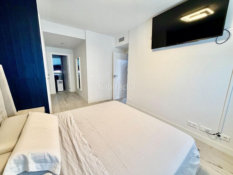 Foto 75d44ee4-ea2b-4f4c-8f48-35b87f8c65e7. Casa adosada chalet adosado de diseño con piscina climatizada en rivas Urbanizaciones rivasvaciamadrid en Rivas - Vaciamadrid